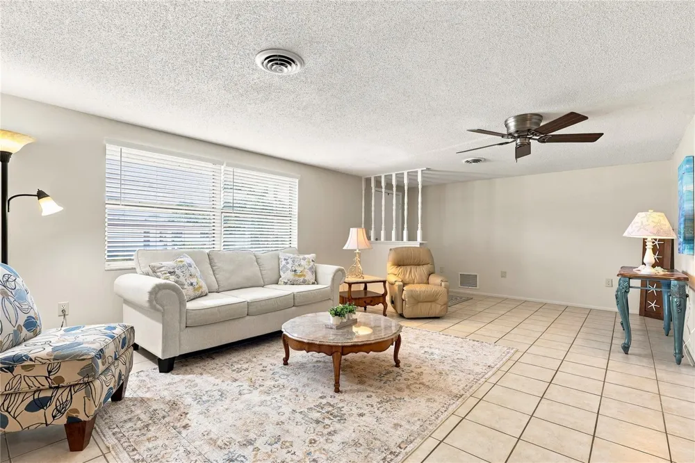 411 PLANTATION ROAD Venice, FL 34293