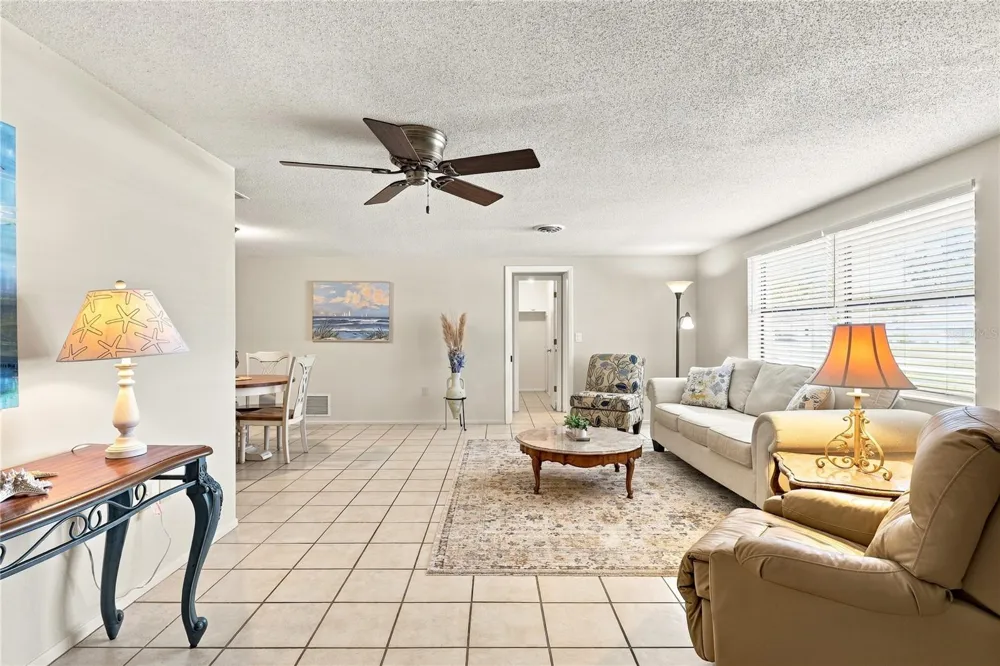 411 PLANTATION ROAD Venice, FL 34293