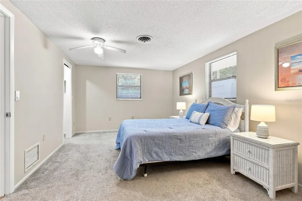 411 PLANTATION ROAD Venice, FL 34293
