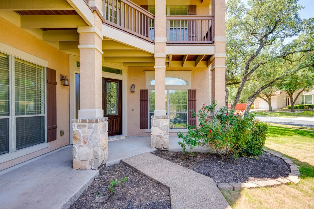 15633 INTERLACHEN DRIVE Austin, TX 78717