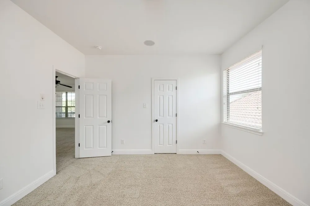 15633 INTERLACHEN DRIVE Austin, TX 78717