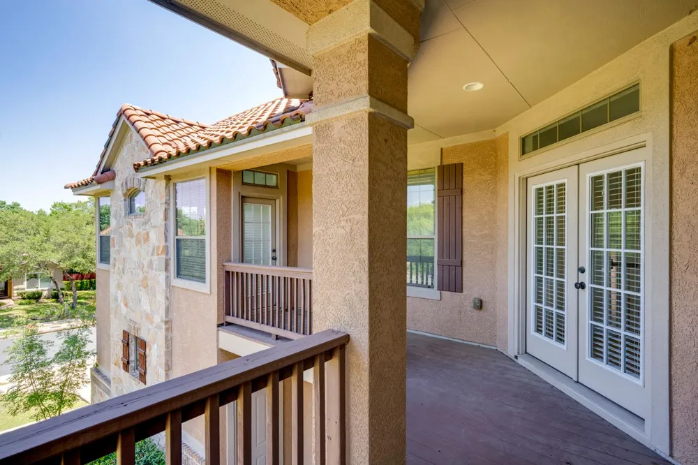15633 INTERLACHEN DRIVE Austin, TX 78717