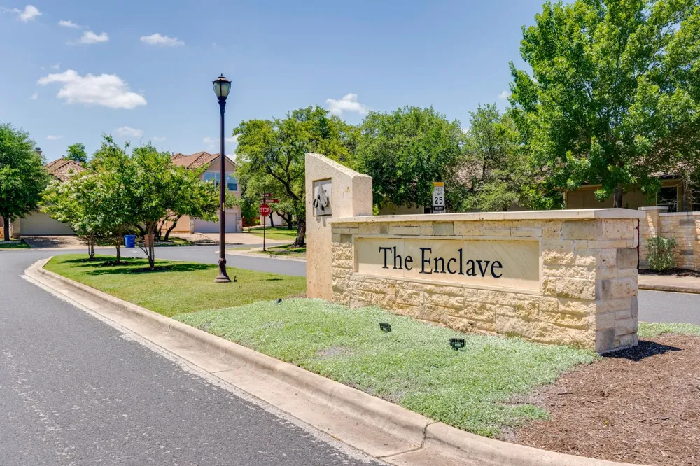 15633 INTERLACHEN DRIVE Austin, TX 78717