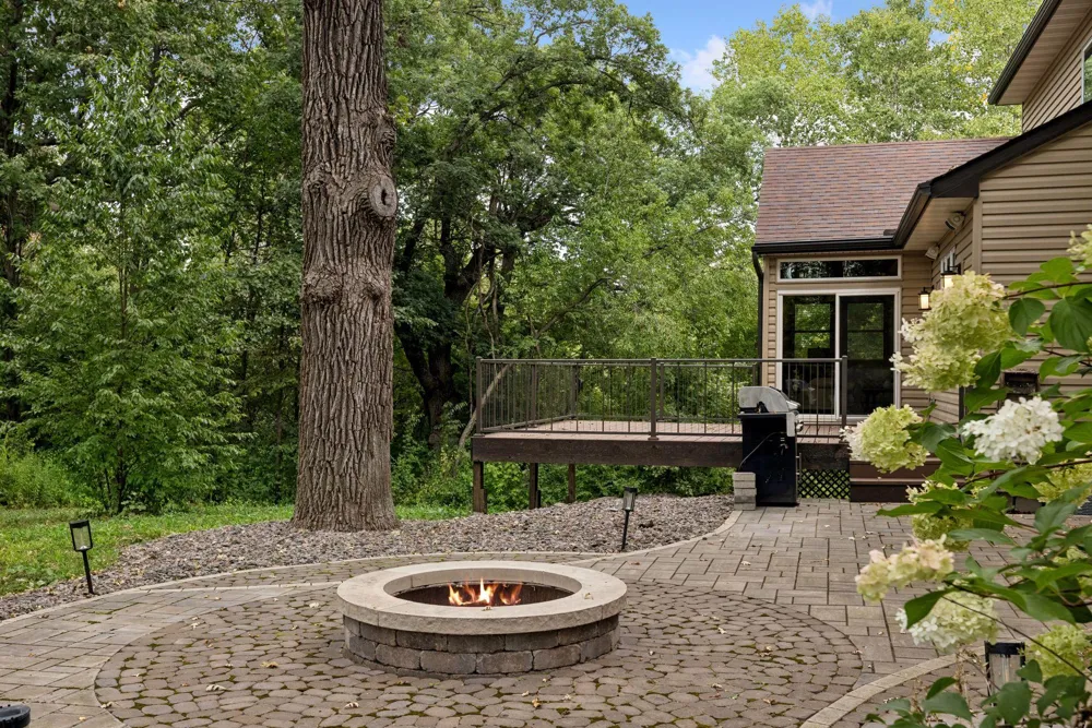 10805 Alameda Path Inver Grove Heights, MN 55077