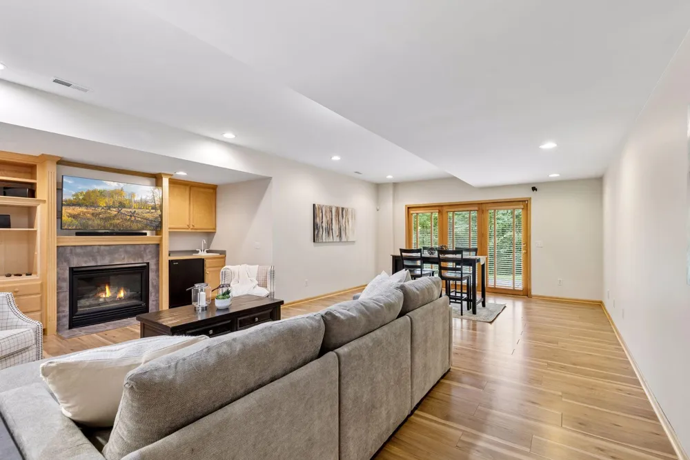 10805 Alameda Path Inver Grove Heights, MN 55077