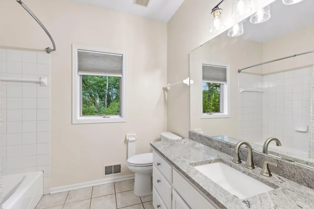 10805 Alameda Path Inver Grove Heights, MN 55077