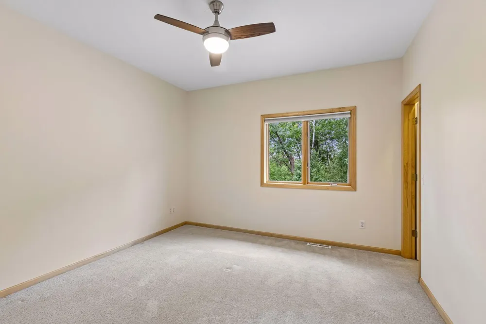 10805 Alameda Path Inver Grove Heights, MN 55077