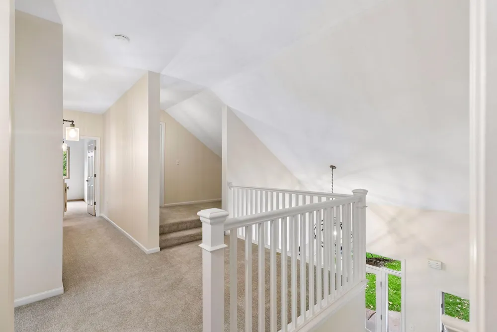 10805 Alameda Path Inver Grove Heights, MN 55077