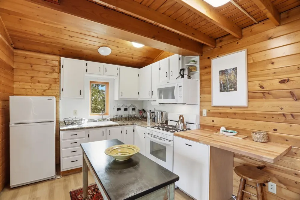 95126 Grassy Point S #S Tower, MN 55790