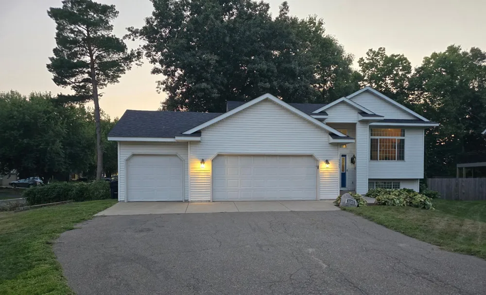 9595 River Forest Drive Monticello, MN 55362