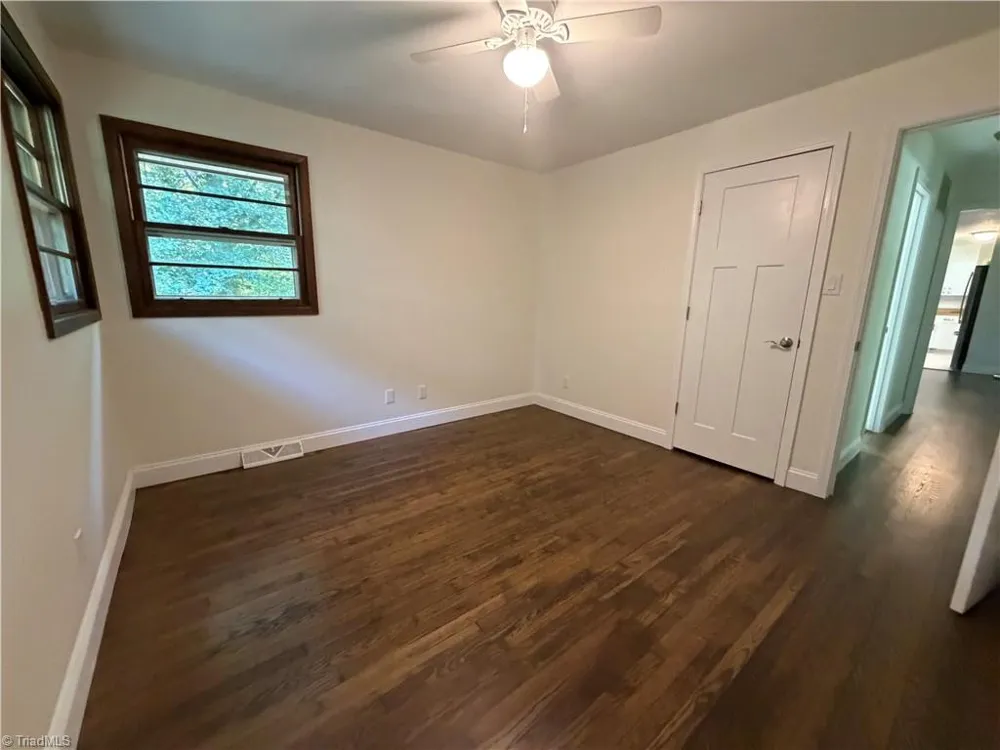 208 Harris Avenue Elkin, NC 28621