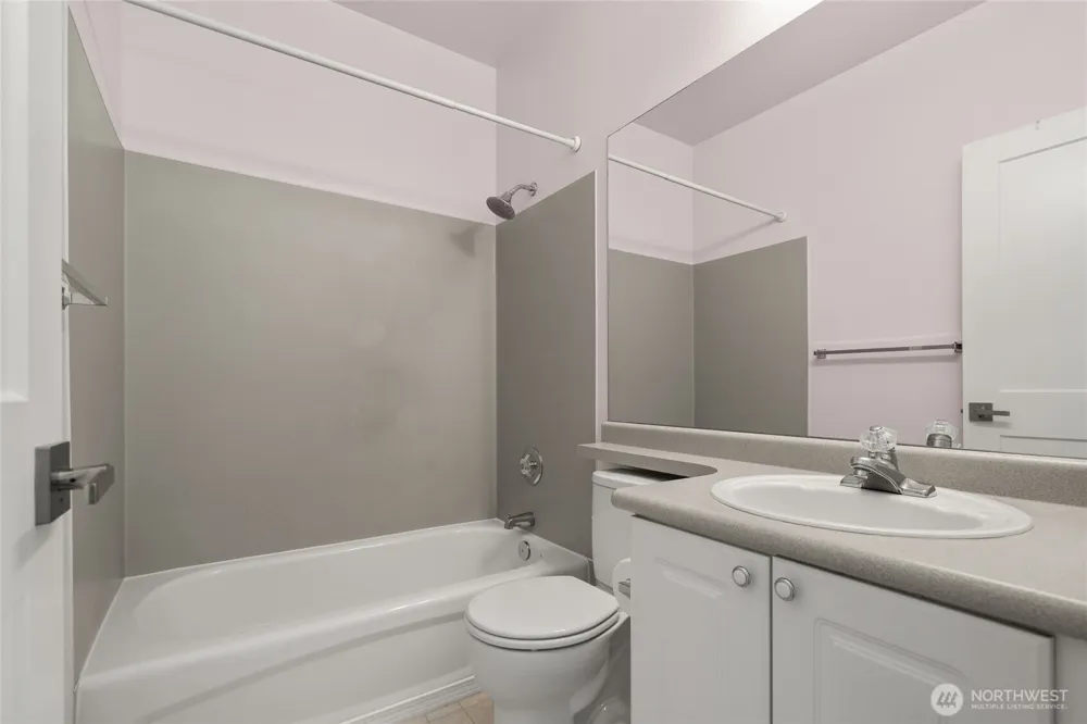 16125 Juanita Woodinville Way NE NE #2103 Bothell, WA 98011