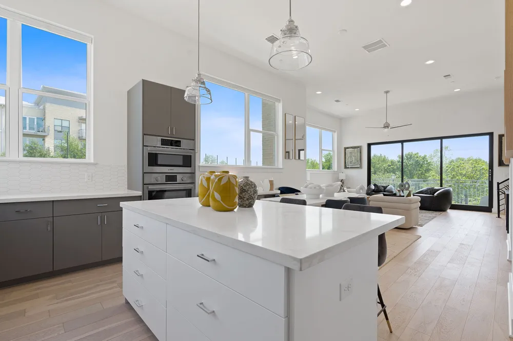 2805 McCurdy Street #1 Austin, TX 78723