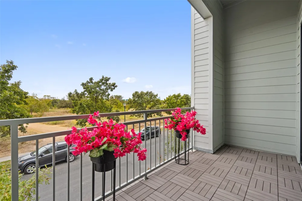 2805 McCurdy Street #1 Austin, TX 78723