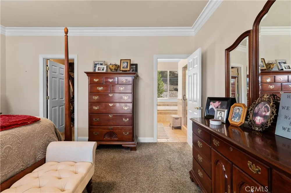 2473 Interlaken Court Wrightwood, CA 92397