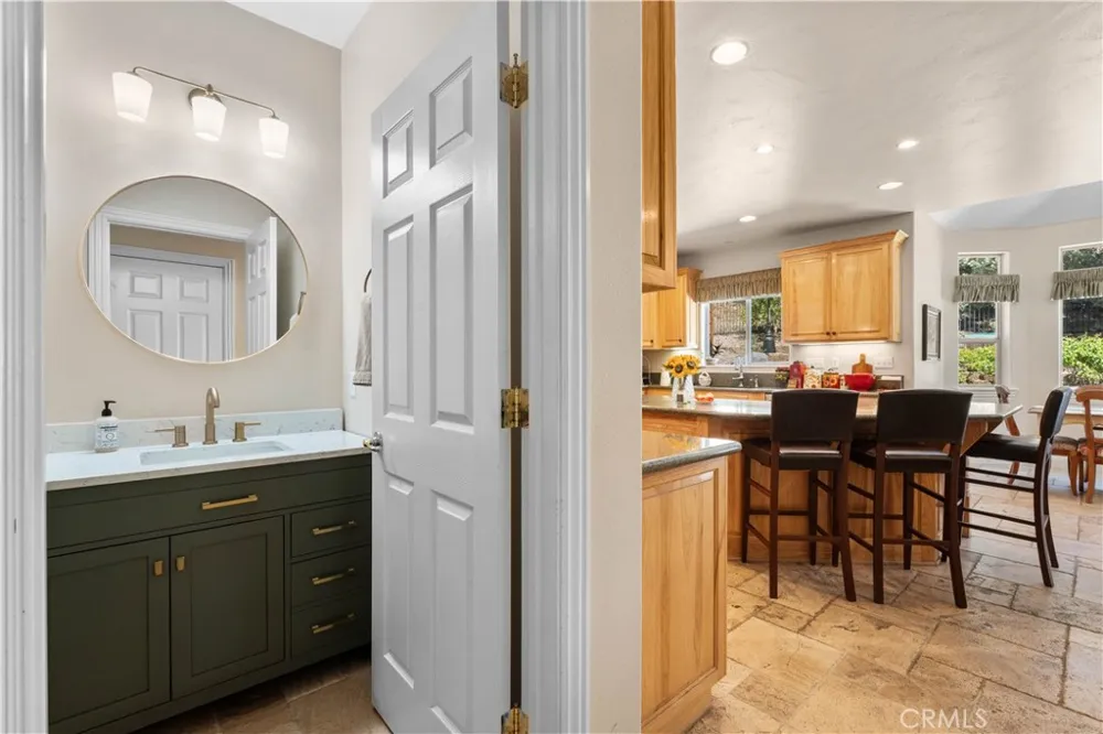 2473 Interlaken Court Wrightwood, CA 92397