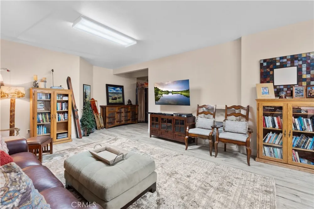 2473 Interlaken Court Wrightwood, CA 92397