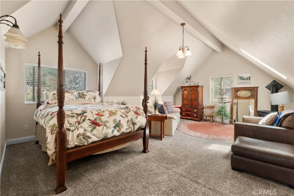 2473 Interlaken Court Wrightwood, CA 92397