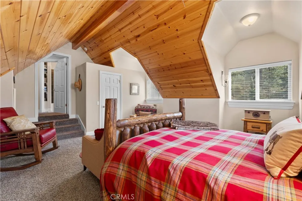 2473 Interlaken Court Wrightwood, CA 92397