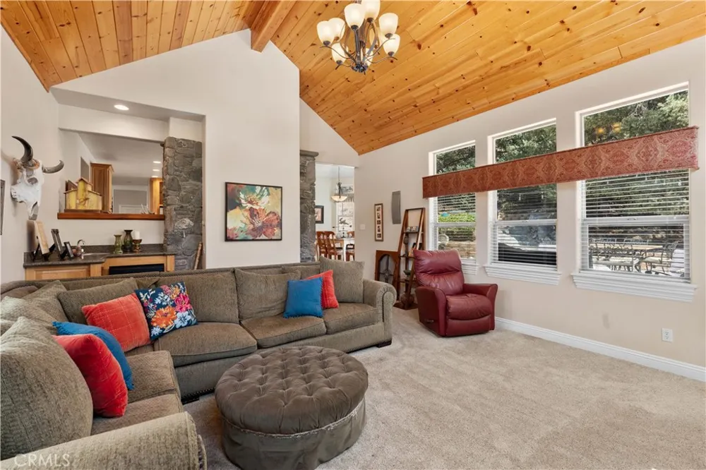2473 Interlaken Court Wrightwood, CA 92397
