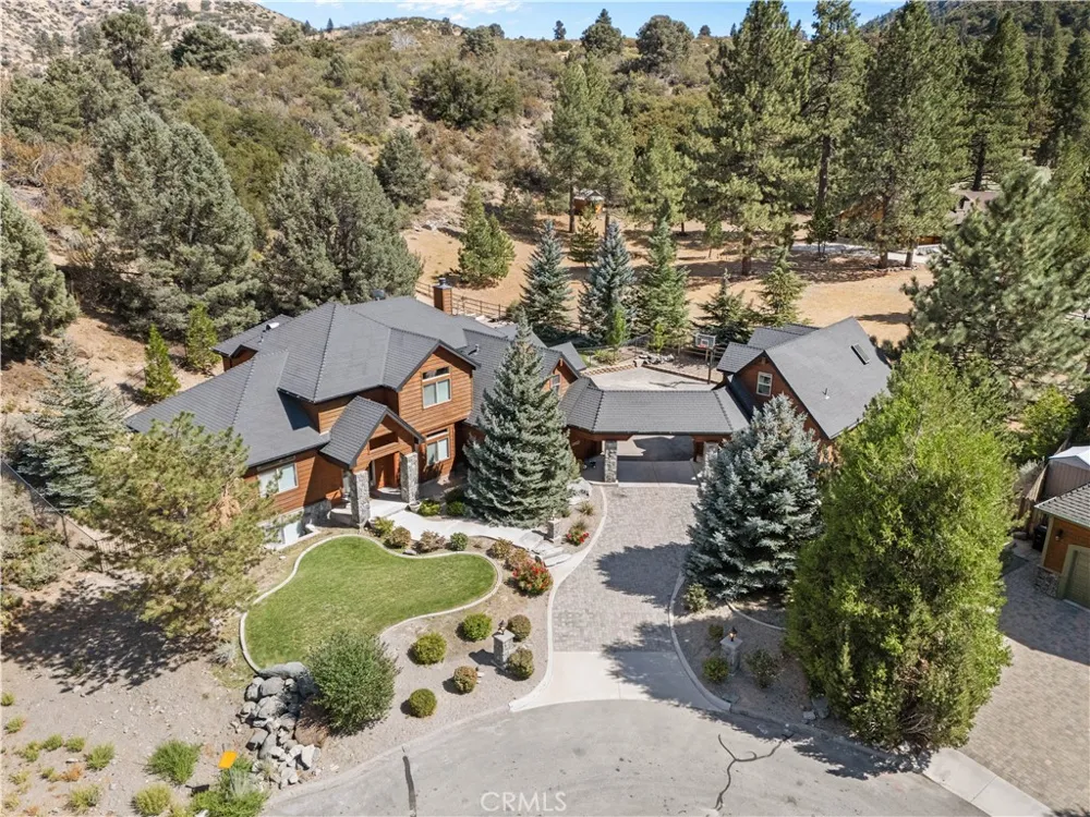 2473 Interlaken Court Wrightwood, CA 92397