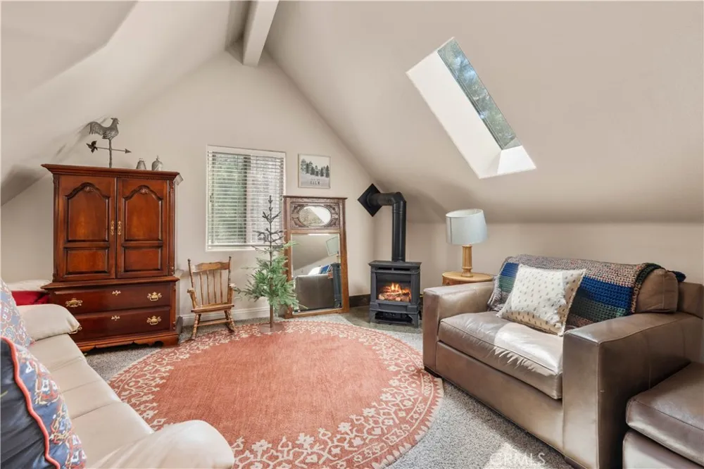 2473 Interlaken Court Wrightwood, CA 92397