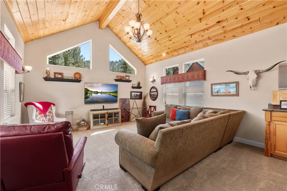 2473 Interlaken Court Wrightwood, CA 92397