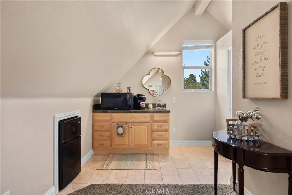 2473 Interlaken Court Wrightwood, CA 92397