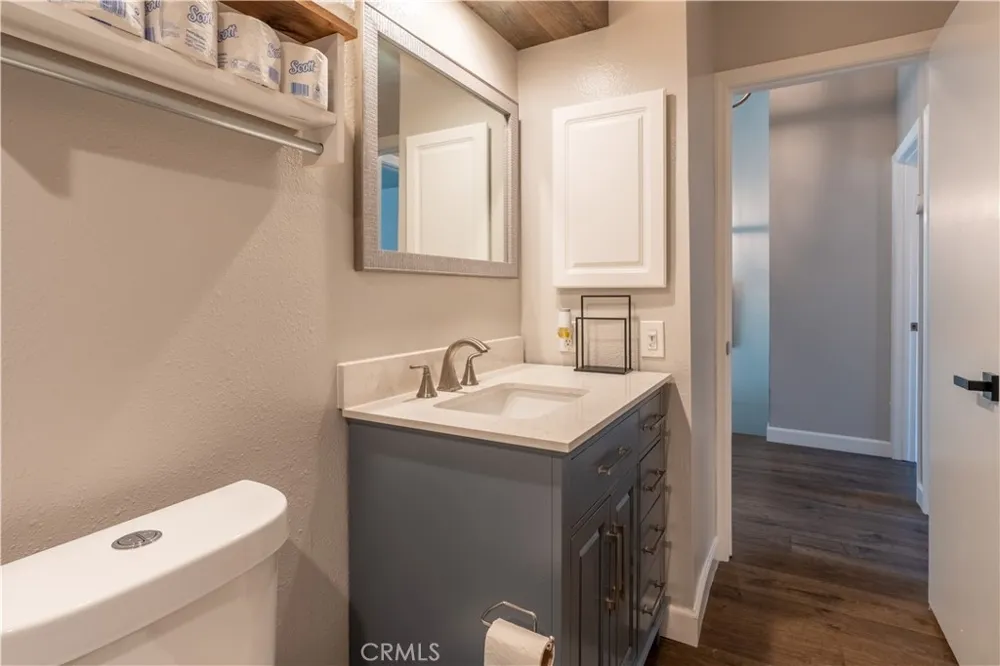 25441 Pine Creek Ln Wilmington, CA 90441