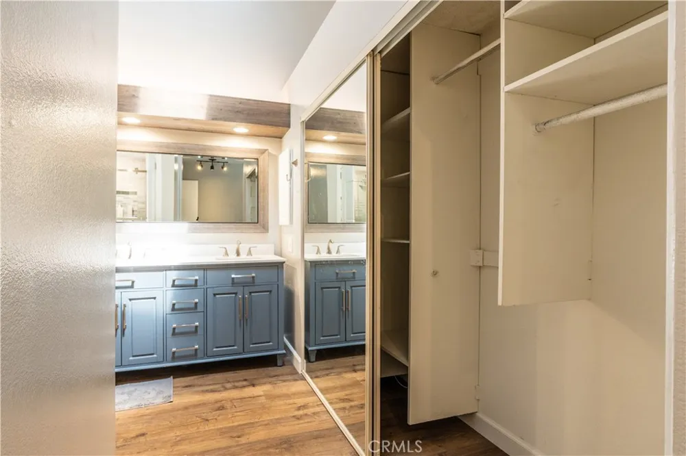 25441 Pine Creek Ln Wilmington, CA 90441