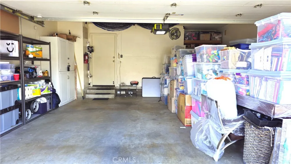 25441 Pine Creek Ln Wilmington, CA 90441