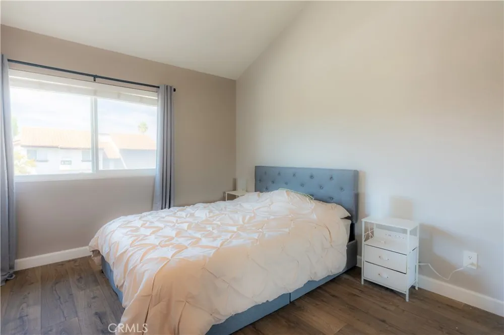 25441 Pine Creek Ln Wilmington, CA 90441