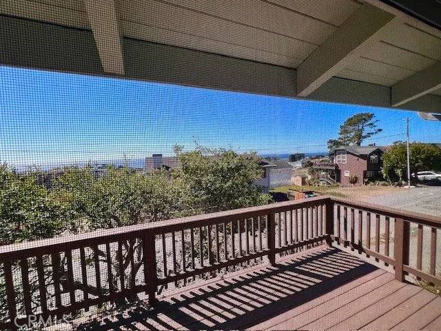 1950 Oxford Avenue Cambria, CA 93428