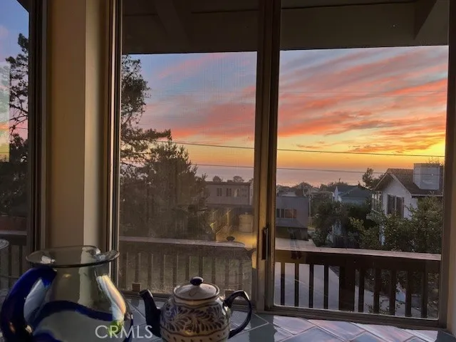 1950 Oxford Avenue Cambria, CA 93428