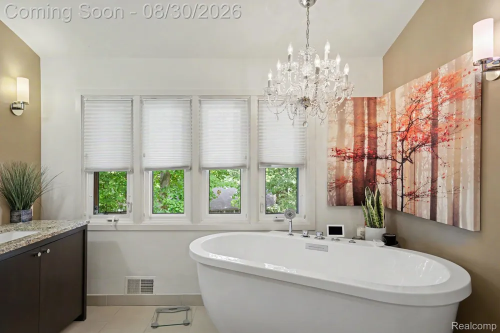4901 Fairway Ridge Circle West Bloomfield Charter Township, MI 48323