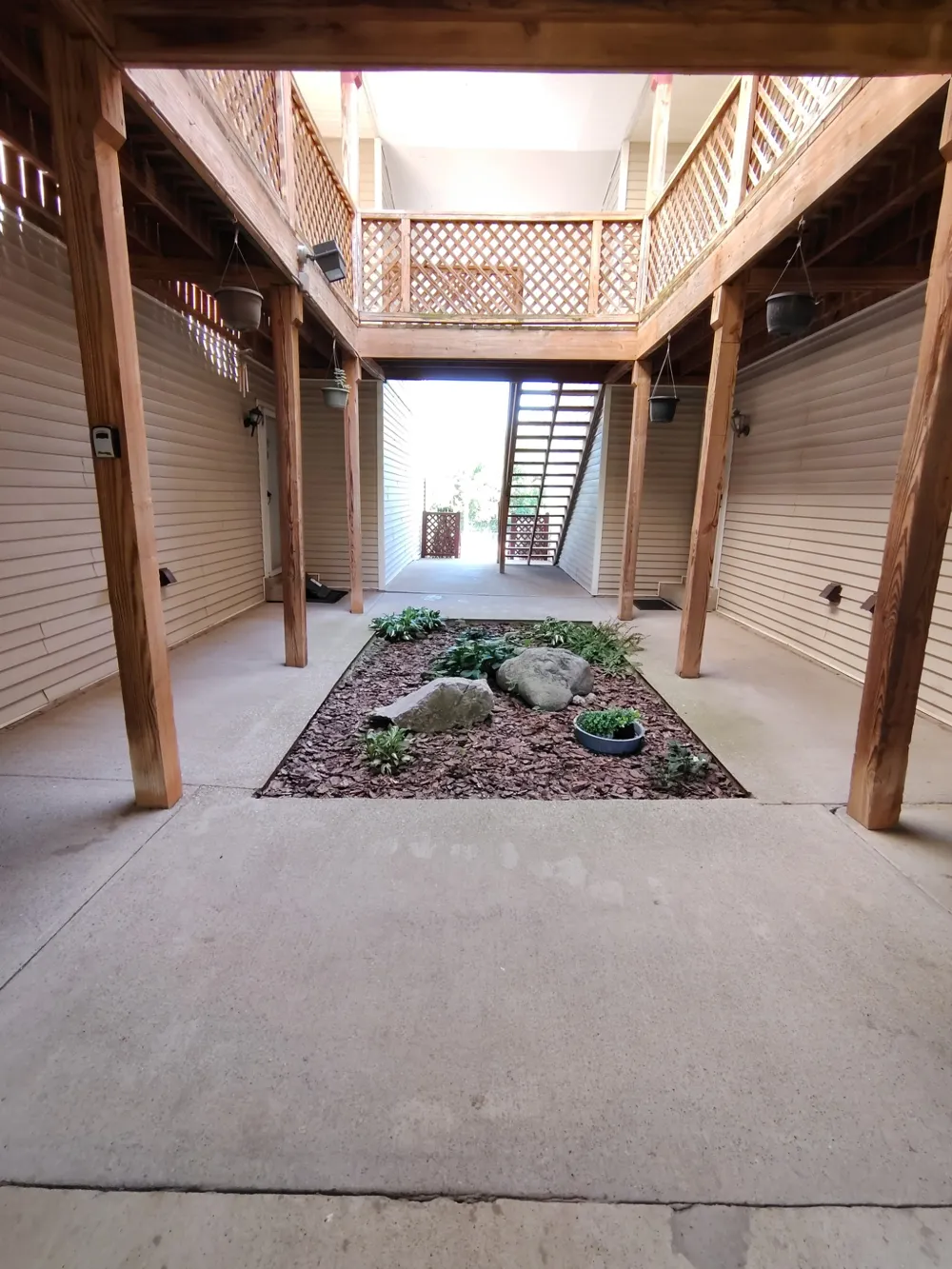 168 N Timber Dr Nashville, TN 37214