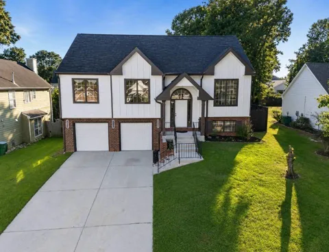 6802 Magnolia Park Drive