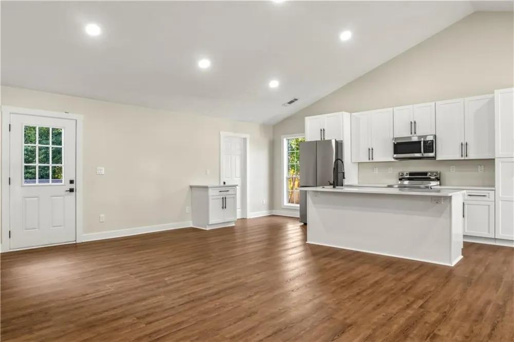 6802 Magnolia Park Drive Norcross, GA 30093