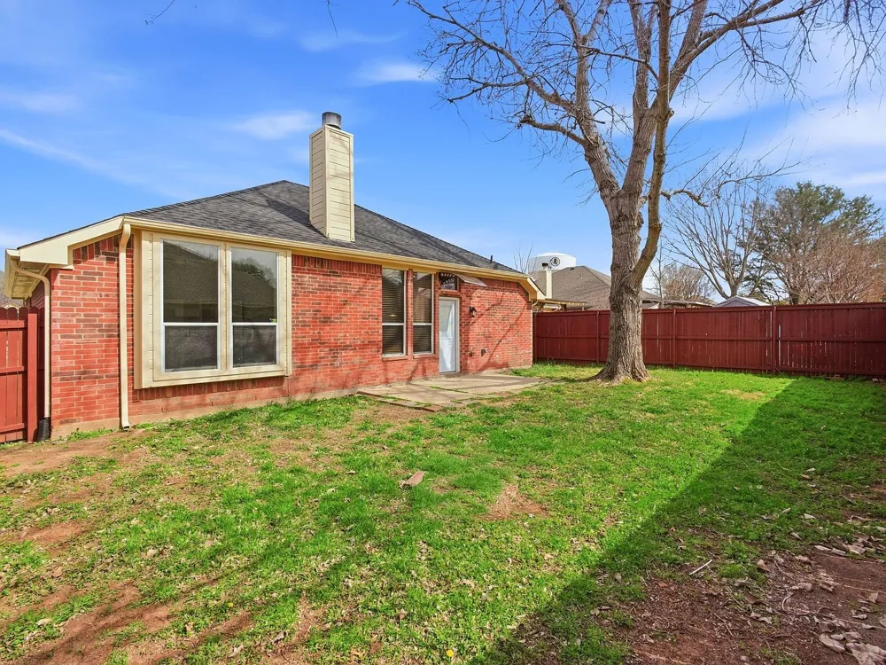90 Elmwood Trail Waxahachie, TX 75165