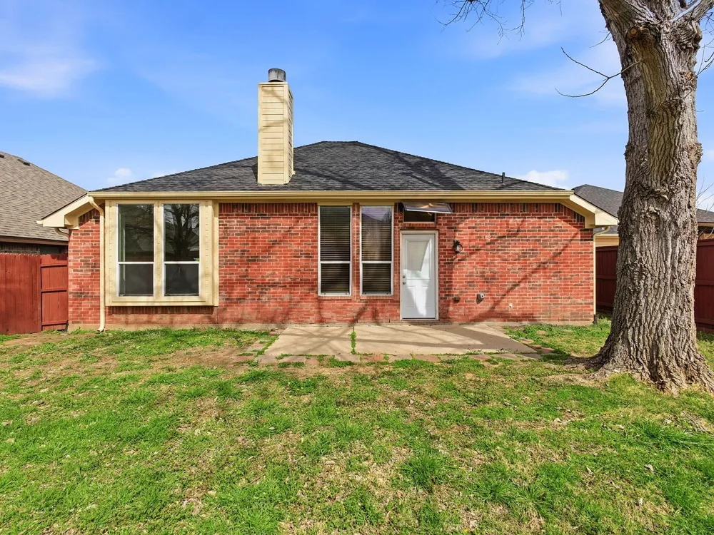 90 Elmwood Trail Waxahachie, TX 75165