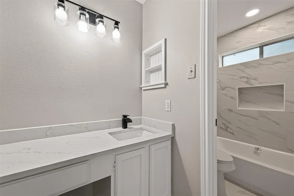 715 Fork Court Katy, TX 77450
