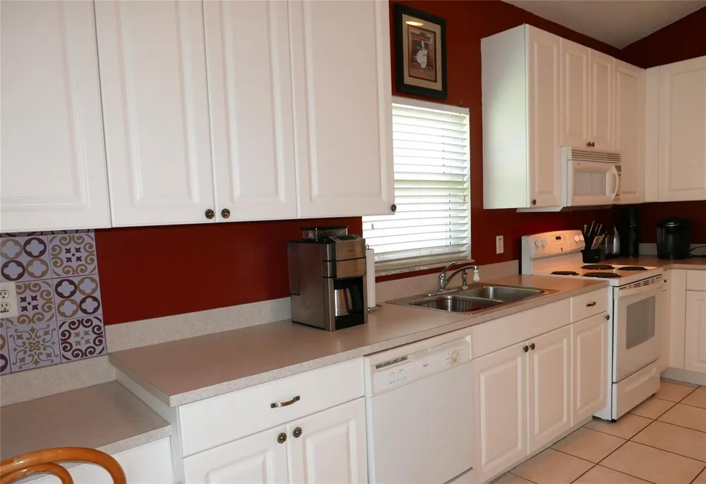 7614 COLONY LAKE DRIVE Boynton Beach, FL 33436