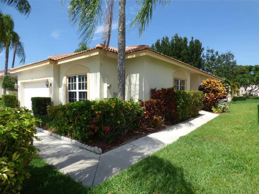 7614 COLONY LAKE DRIVE Boynton Beach, FL 33436