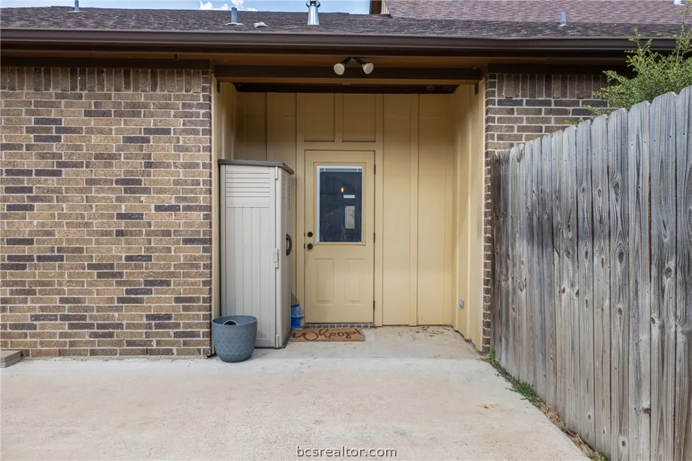3206 Airborne Avenue College Station, TX 77845
