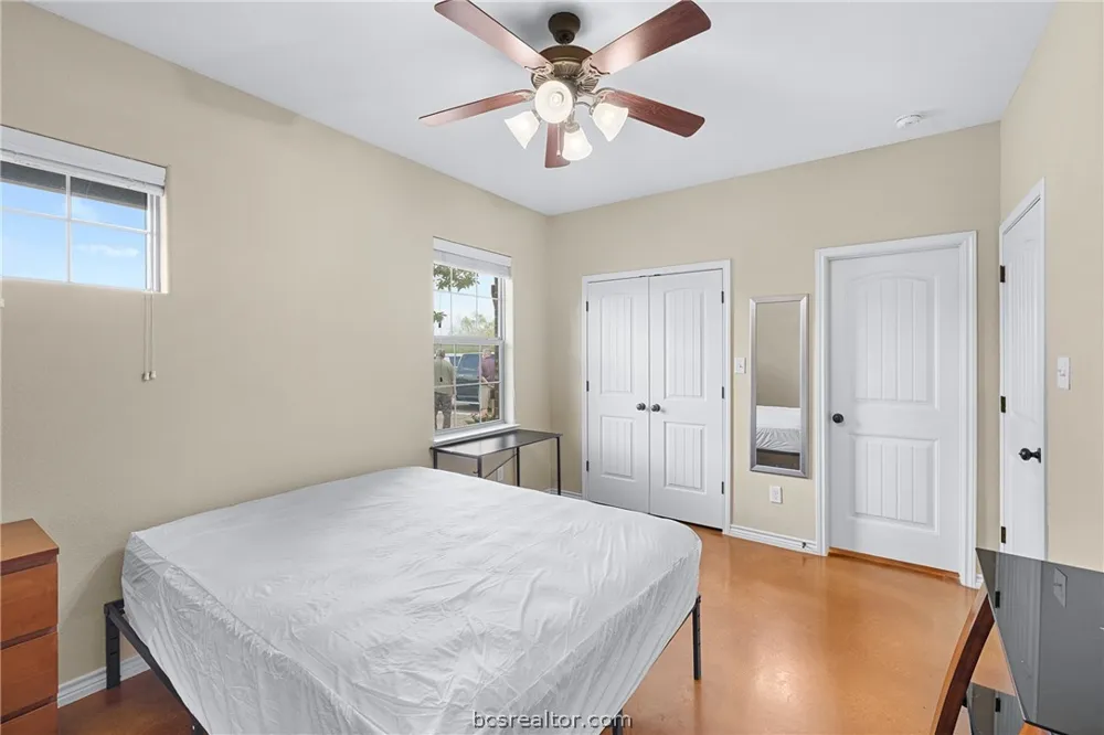 3206 Airborne Avenue College Station, TX 77845