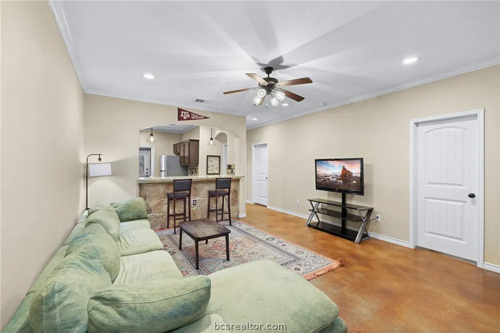 3206 Airborne Avenue College Station, TX 77845