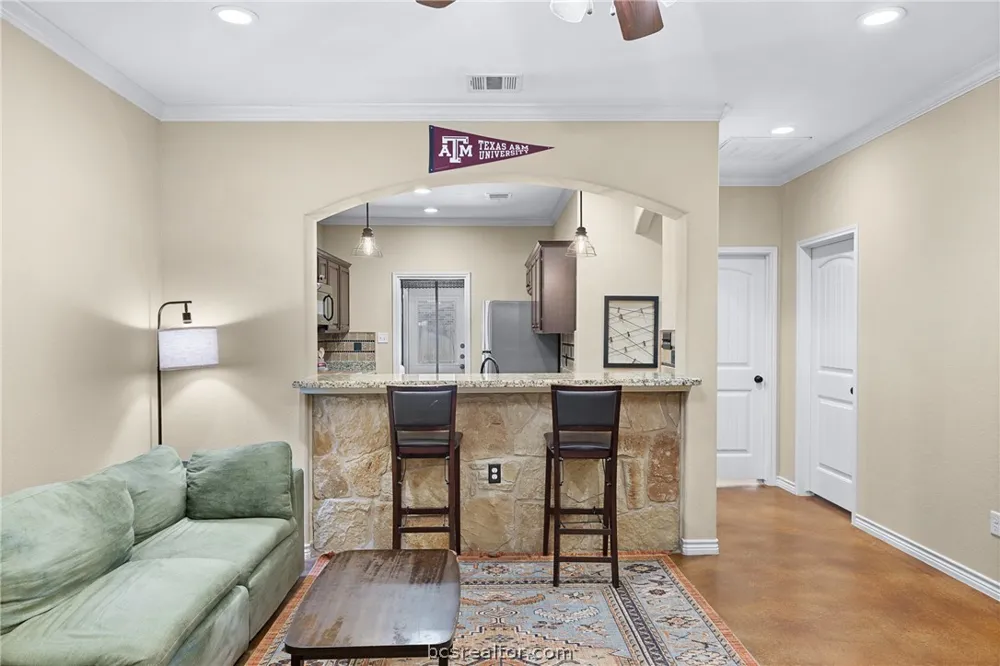 3206 Airborne Avenue College Station, TX 77845