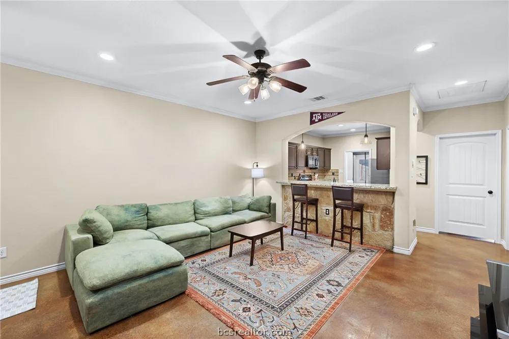 3206 Airborne Avenue College Station, TX 77845