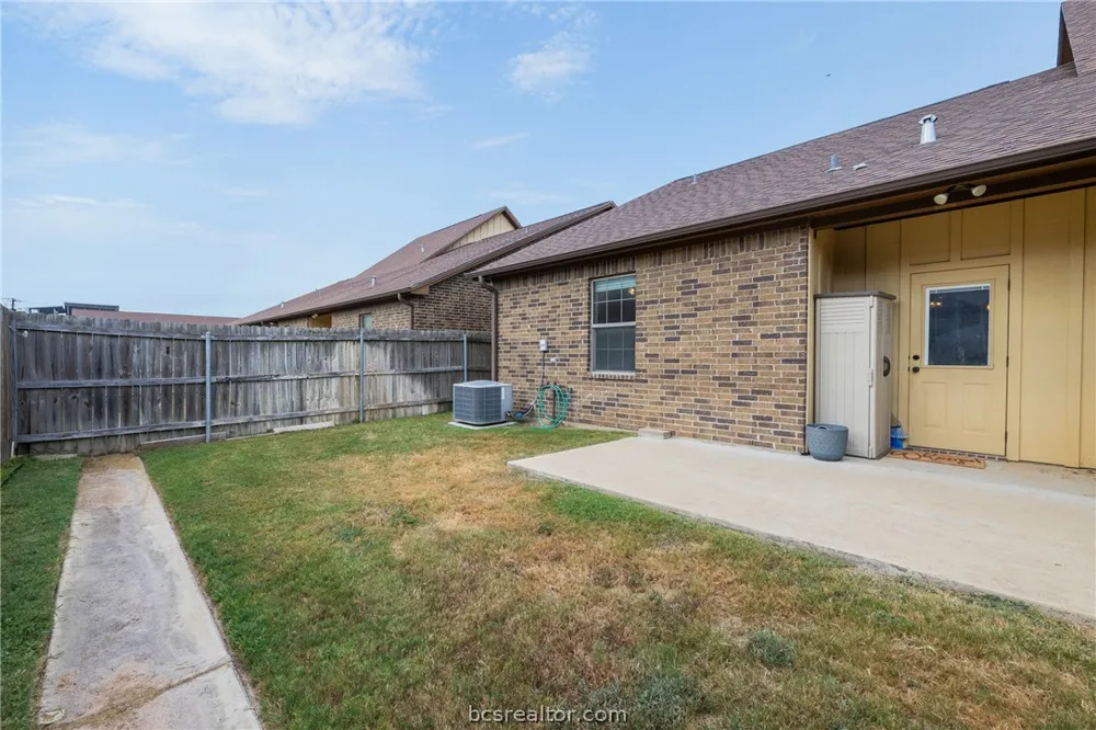 3206 Airborne Avenue College Station, TX 77845