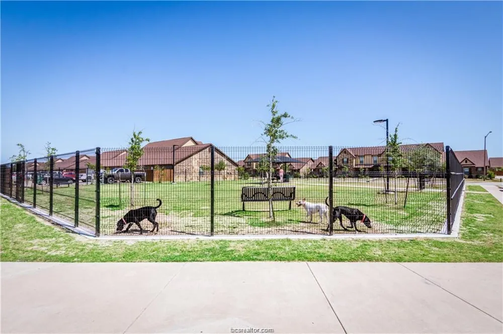 3206 Airborne Avenue College Station, TX 77845